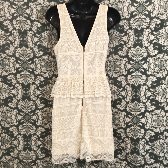 COPY - AEO Crochet Mesh Overlay Peplum Sleeveless Dress FINAL PRICE - Picture 4 of 11